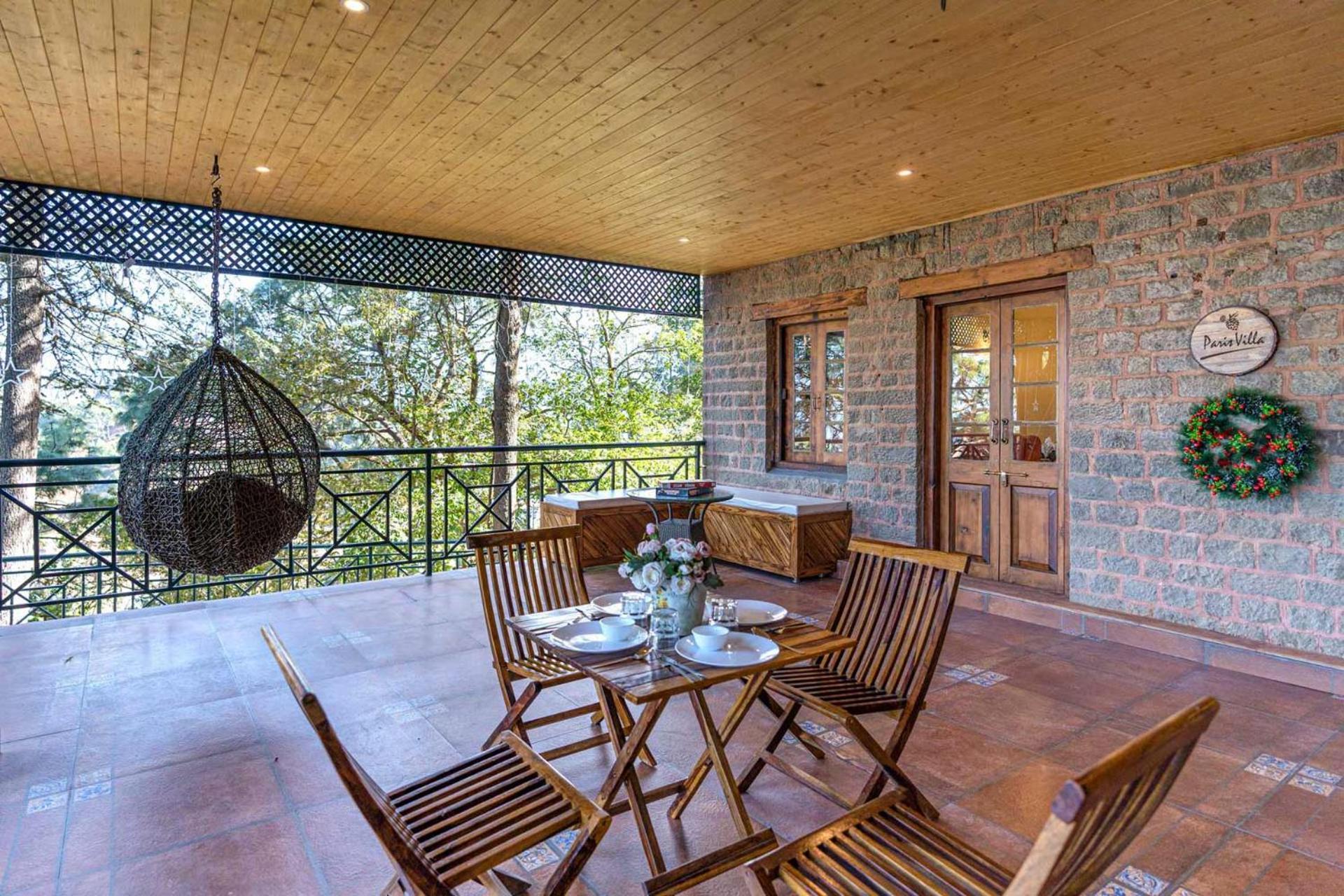 Stayvista At Paris Villa With Pvt Pool & Valley View Kasauli Bagian luar foto
